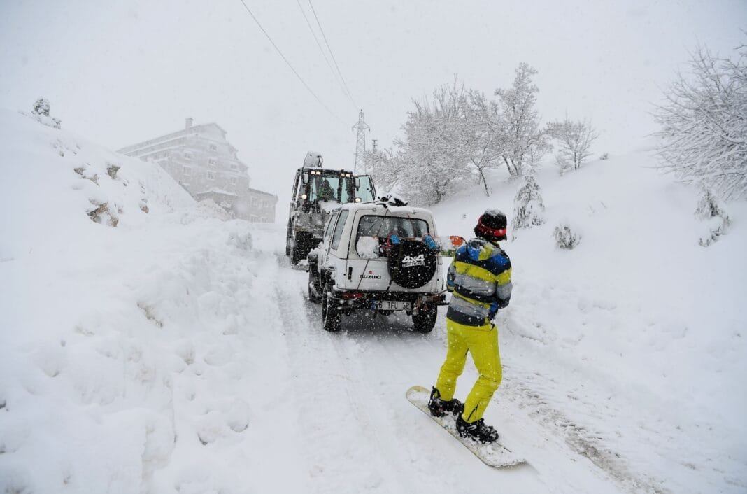 Haftaya Bugün İstanbul’a Kar Geliyor! Haftaya Bugün İstanbul’a Kar Geliyor!