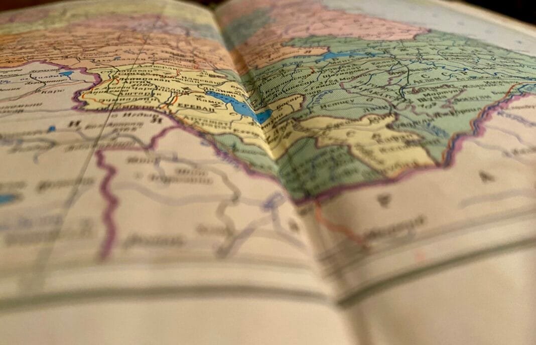 En Fazla Ülkeyle Sınırı Olan Ülke Hangisidir? En Fazla Ülkeyle Sınırı Olan Ülke Hangisidir?